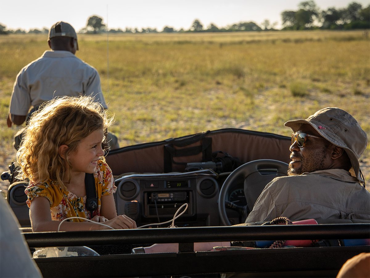 BEAGLE EXPEDITIONS - Experiences - Building special connections