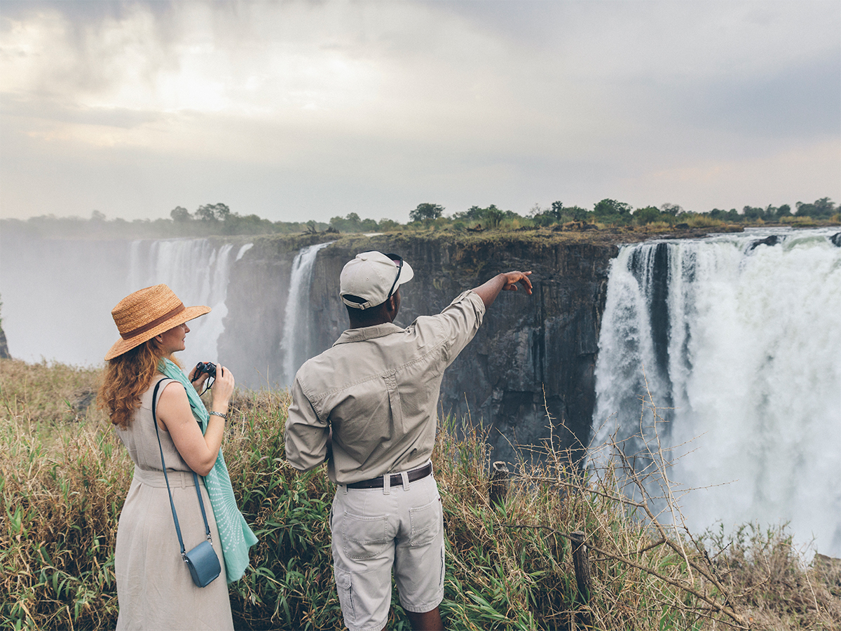 MatetsiVictoriaFalls_tour_of_the_Falls